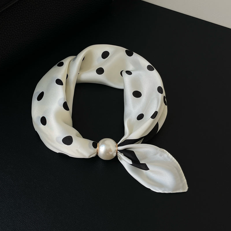 🔥HOT SALE🔥 Pearl Buckle Closure Printed Scarf