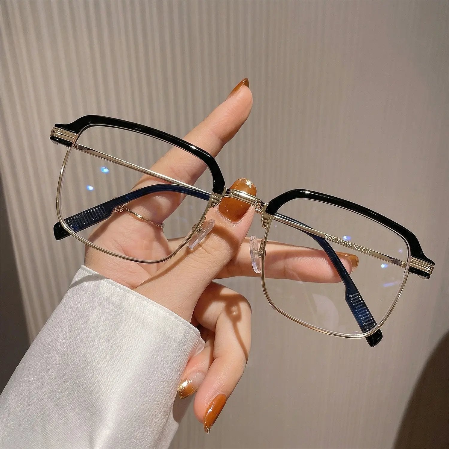 👓✨ Auto-Adjusting HD Reading Glasses